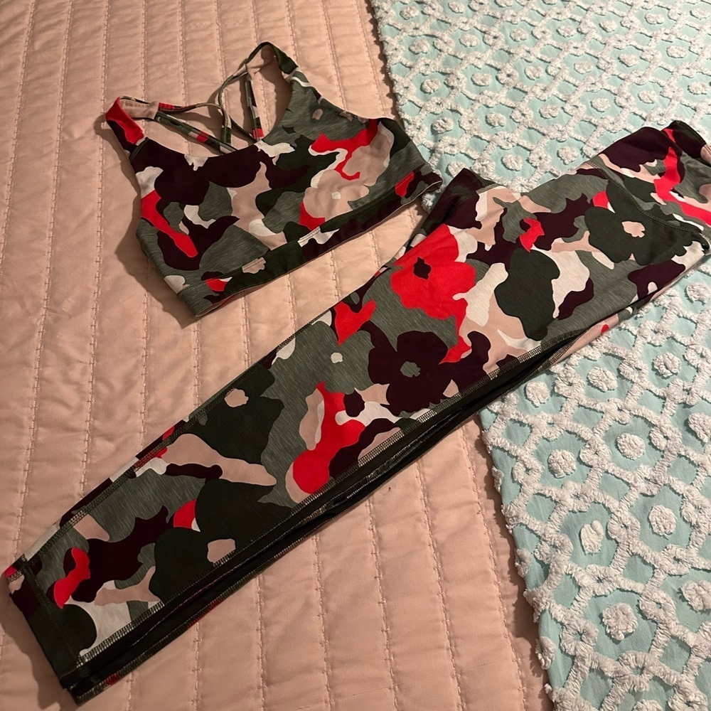 OLD NAVY Active Camouflage Set Sz M